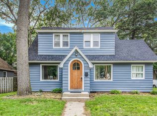 2641 Wyoming Ave SW, Wyoming, MI 49519