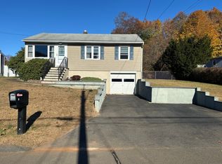 9 Navarro Rd, East Haven, CT 06512