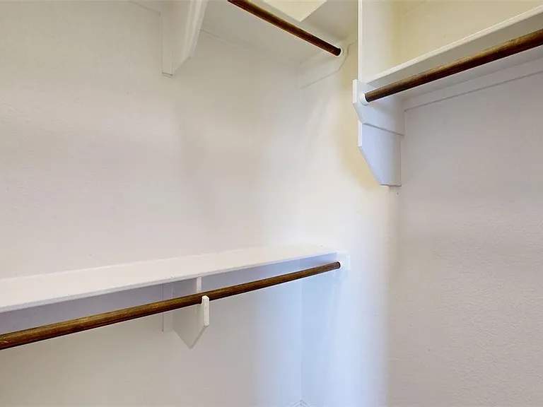 3519 Summerway Dr — Photo 23