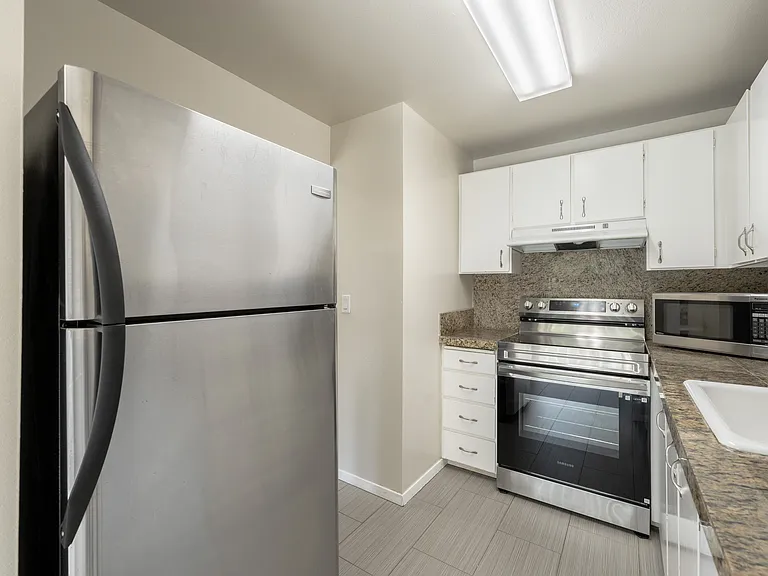 6107 NE 194th Pl #4 — Photo 30