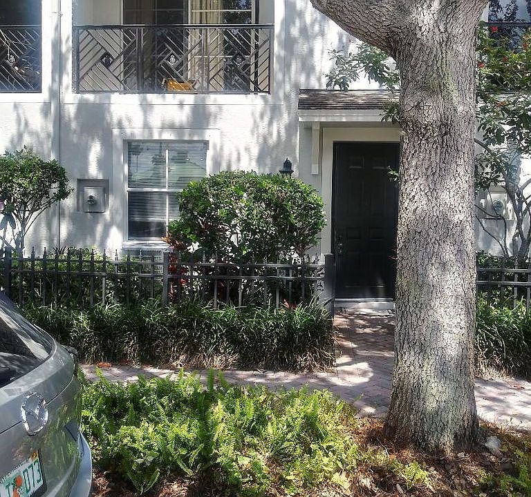 1st image of 46 NW 3rd Ave #1