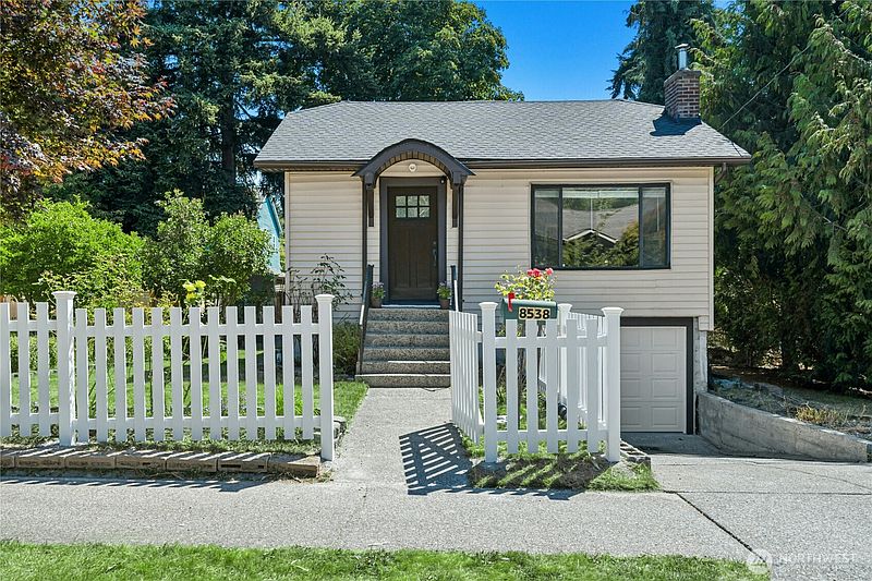 2nd image of 8538 Ashworth Avenue N
