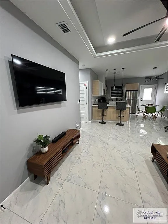 2 bed, 2.0 bath, 1150 sqft, $1,650 — Photo 3