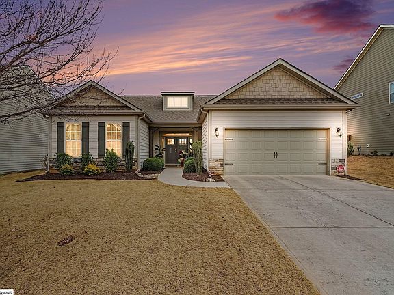 2nd image of 420 Brandybuck Dr