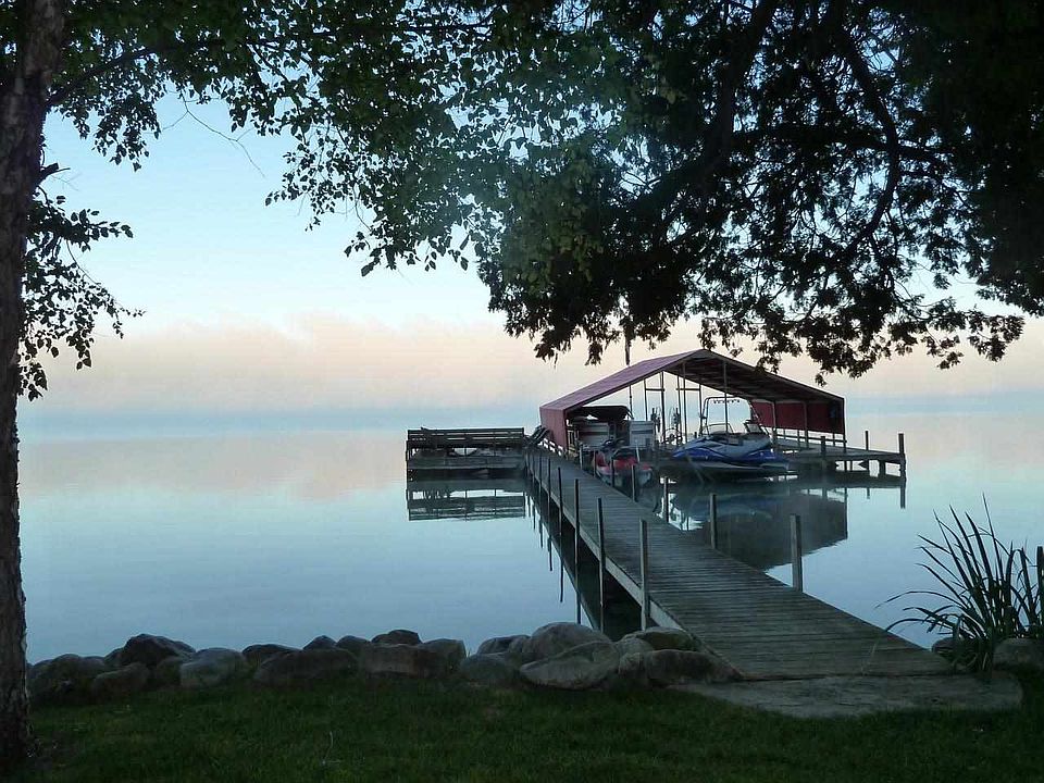 1st image of 5382 Lake Grove Rd