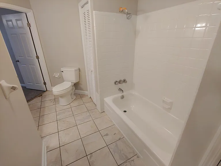 3693 Donovan Dr #B — Photo 30