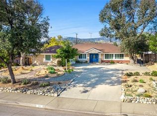 271 W Radcliffe Dr, Claremont, CA 91711