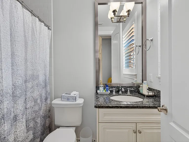 4332 Seagrape Dr #4 — Photo 6