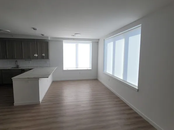 306 Bergen Avenue image 6 of 15