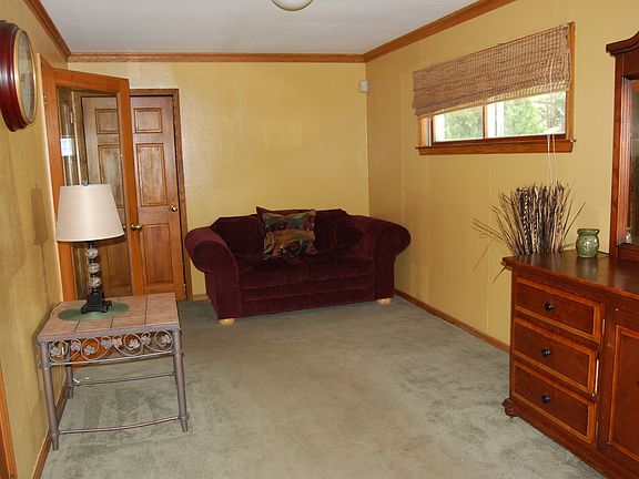3rd image of 7740 N 44th St