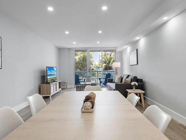 19370 Collins Ave #2-ID1049823P — Photo 11