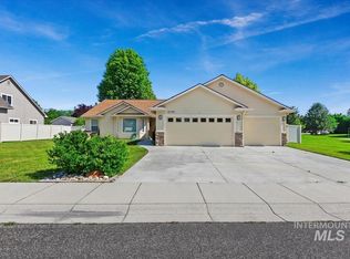 2190 E Halsey Dr, Eagle, ID 83616