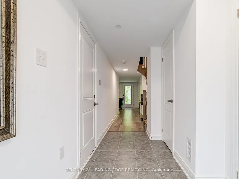 105 Marina Village Dr — Photo 6