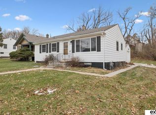 2102 S 49th St, Omaha, NE 68106