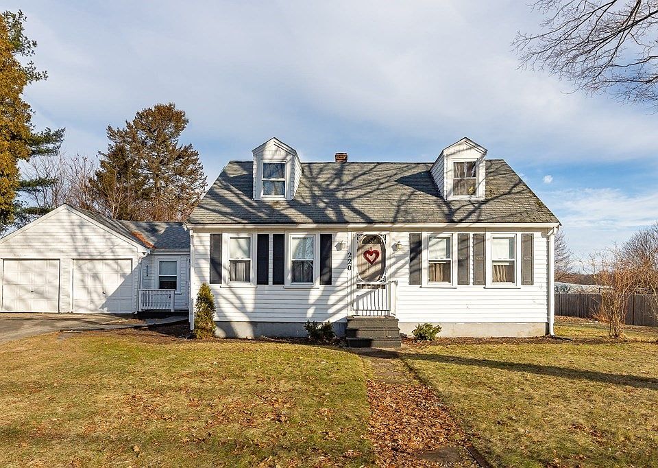 220 Crescent St, East Bridgewater, MA 02333 Zillow