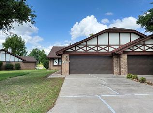 3205 Brookridge St, Chickasha, OK 73018