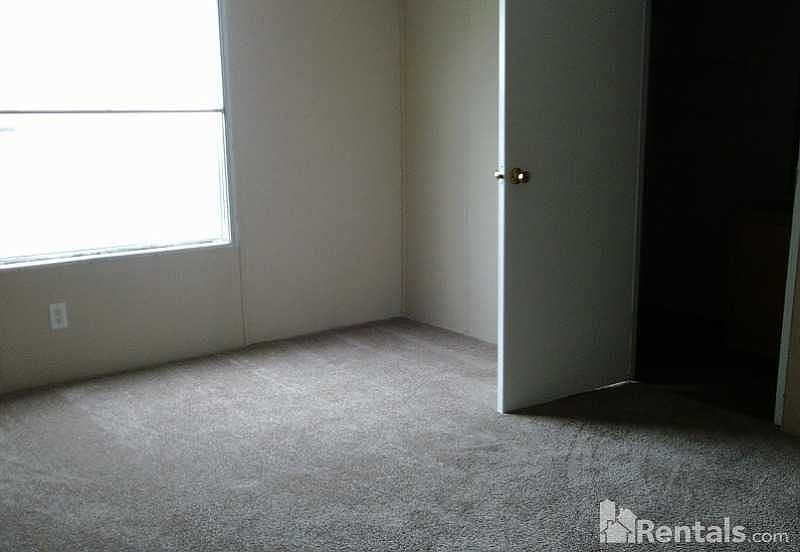 2nd image of 702 S Clarkwood Rd Trlr 115