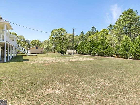 3rd image of 344 Evans Mill Cir