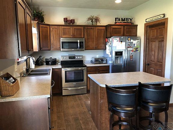 4th image of 4415 W Townsley Pl