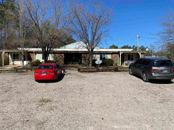 295 18th Loop, Toone, TN 38381