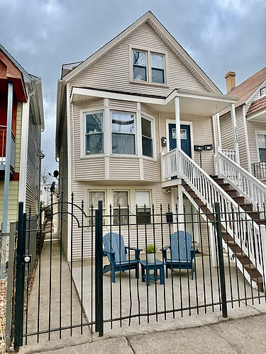 3120 N Saint Louis Ave #3 Photo 1