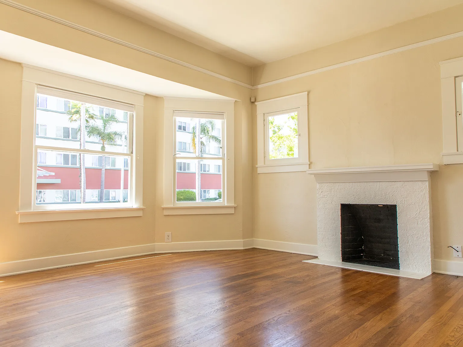 1 bed, 600 sqft, $2,295 — Photo 3