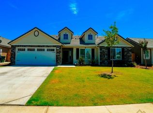3805 Mojave Crossing Rd, Bakersfield, CA 93313