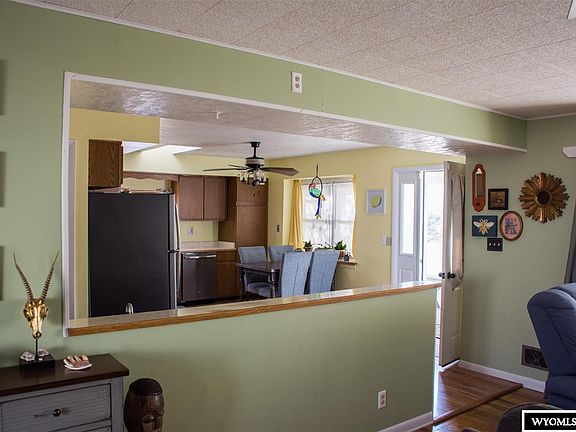 5th image of 121 N 11 W