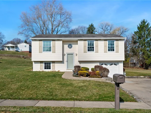 143 Cranbrooke Dr, Coraopolis, PA 15108