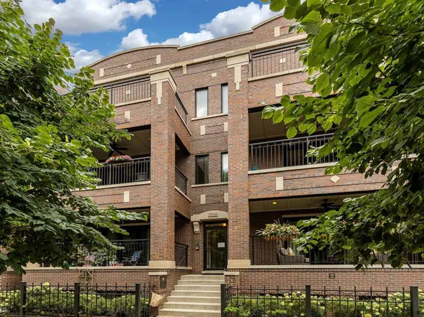 3950 N Hoyne Ave APT 2N, Chicago, IL 60618