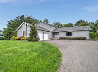 86 Desai Ct, Freehold, NJ 07728