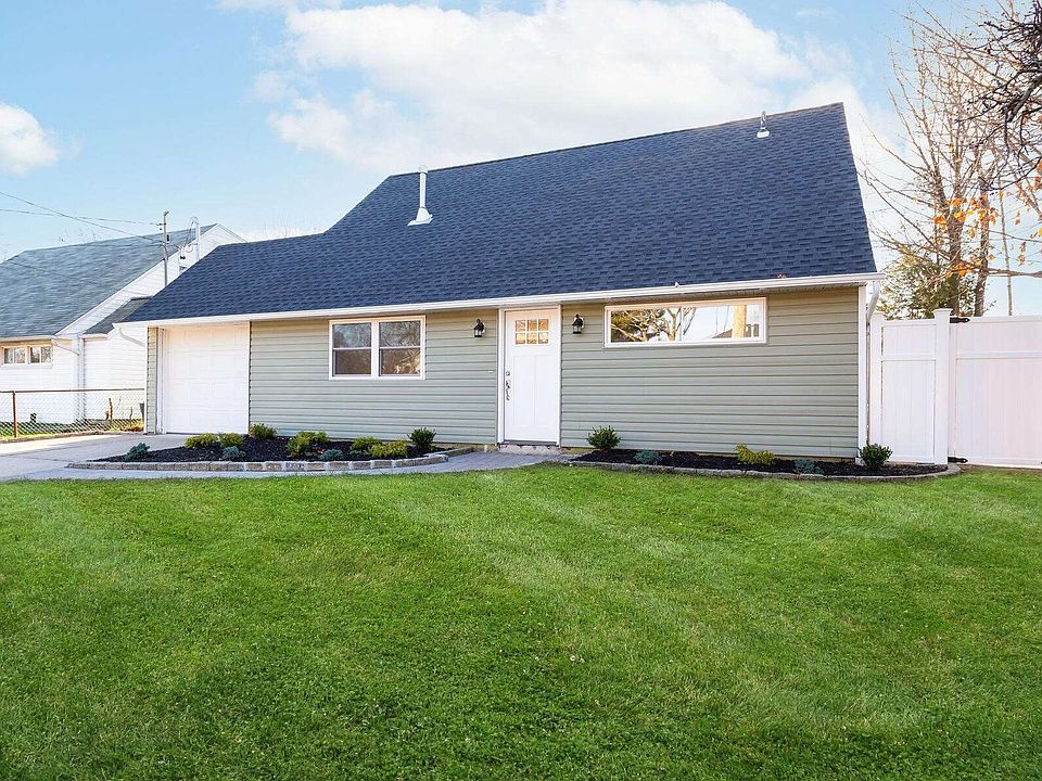 90 Cold Spring Road, Syosset, NY 11791 Zillow