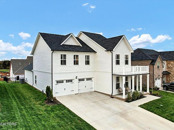 2nd image of 12772 Baltica Ln