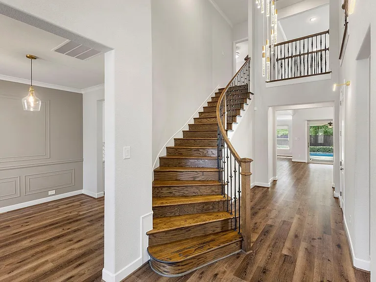 11 Floral Vista Dr — Photo 8