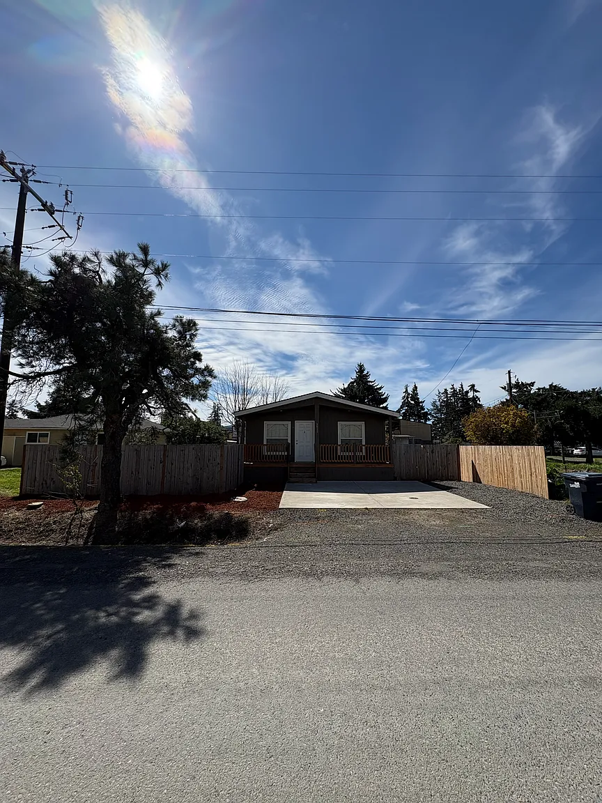 3617 Kathryn Ave photo 1