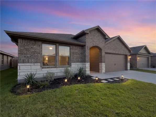 7321 Star Gazer Dr, Corpus Christi, TX 78414