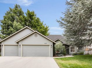 6614 W Baron Dr, Boise, ID 83714