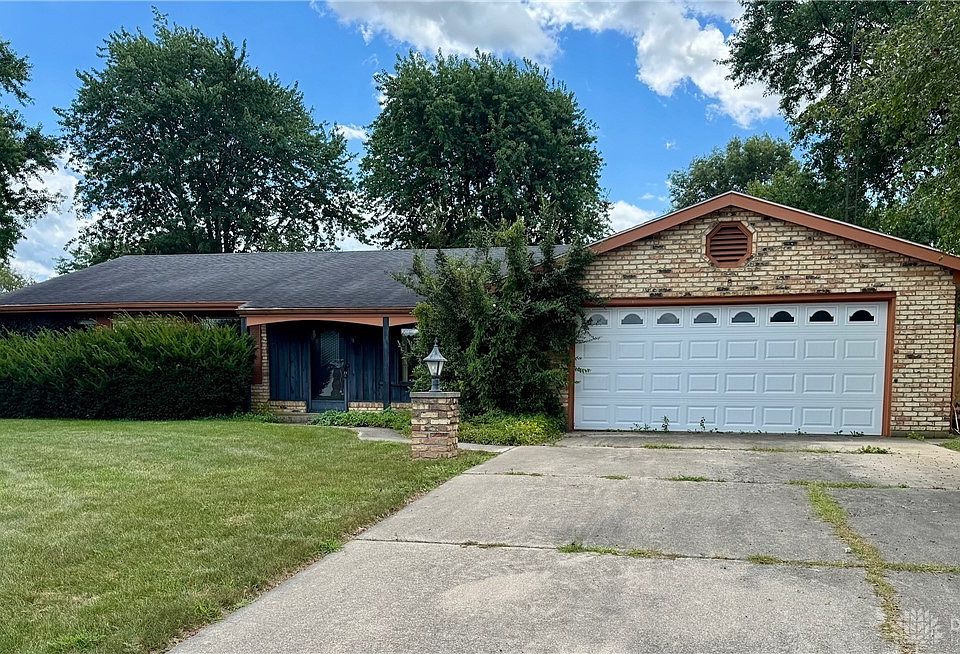 1st image of 737 Primrose Dr