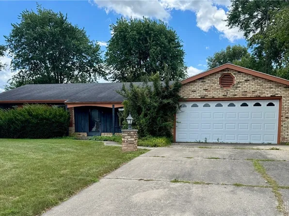 737 Primrose Dr, Greenville, OH 45331