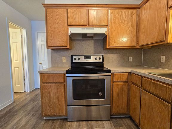 5th image of 3700-Y S Park St #A