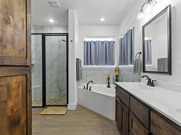 7709 Soapstone Ct — Photo 33