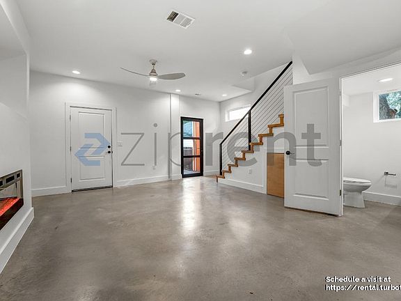 4th image of 124 S Mockingbird Cir #A