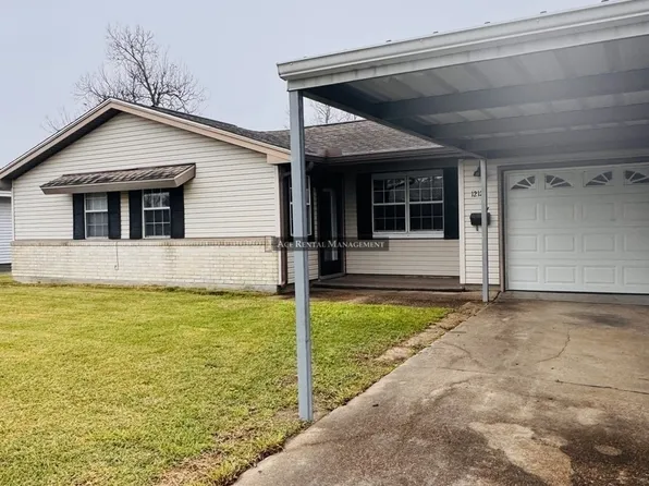 1212 S 36th St, Nederland, TX 77627