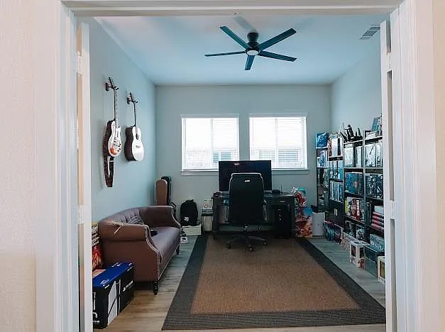 5823 Ash Valley Dr — Photo 33