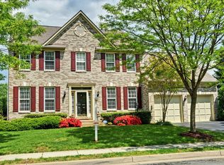 215 Lawford Dr SW, Leesburg, VA 20175