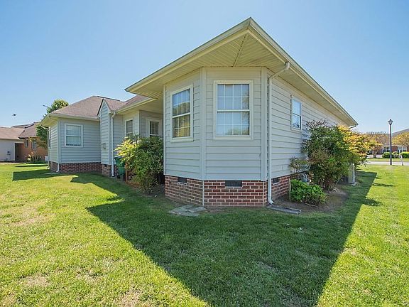 4th image of 3418 Longhorn Dr