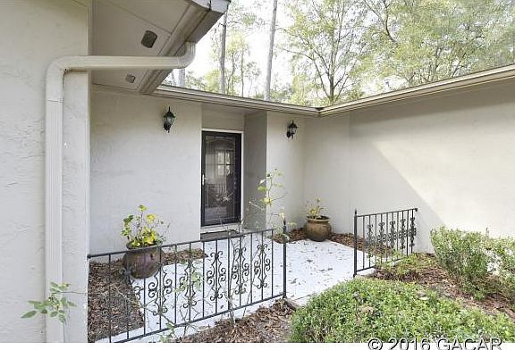 2nd image of 4013 NW 34th Pl