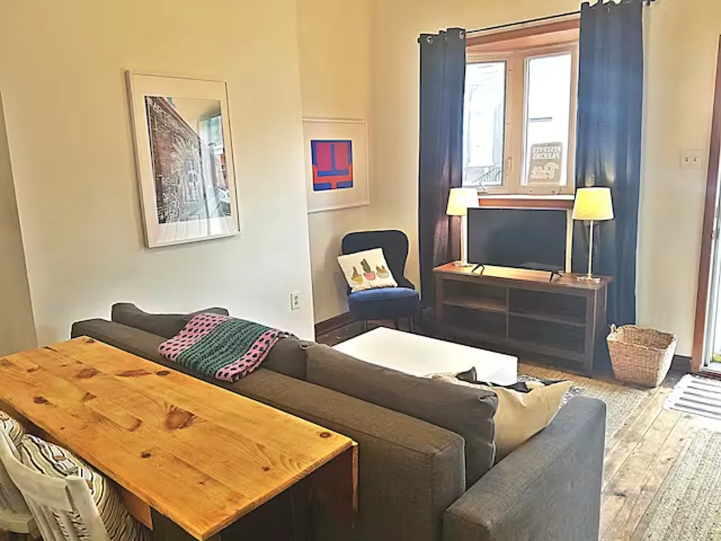 2 bed, $1,800 — Photo 2