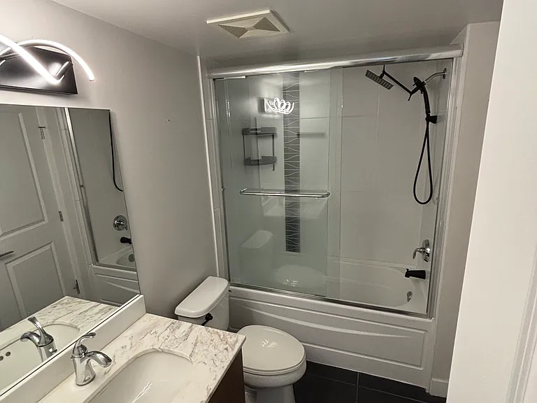 15735 Croydon Dr #313 — Photo 9