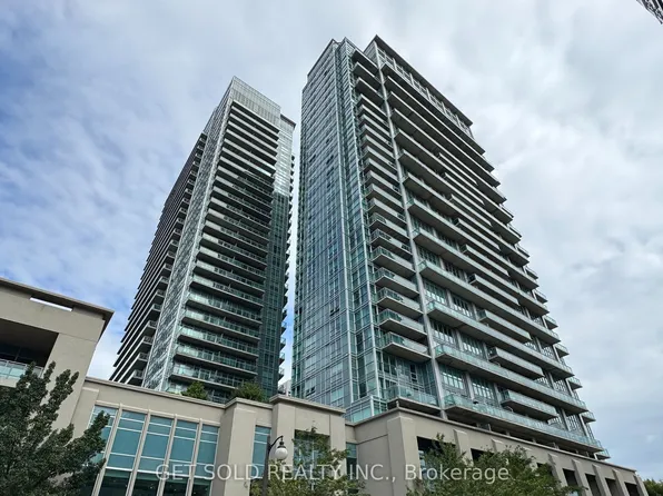 165 Legion Rd N #730, Toronto, ON M8Y 0B3